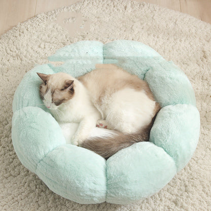 Blumenförmiges Plüsch-Haustierbett mit weicher Decke für Katzen und kleine Hunde