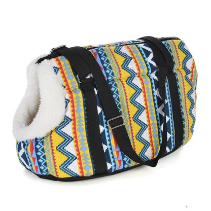 Praktischer Outdoor-Rucksack für Haustiere