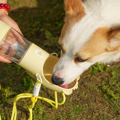 Praktische 2-in-1 Wasserflasche mit Futterbehälter