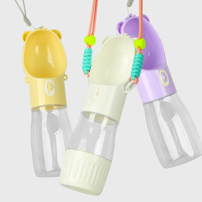 Praktische 2-in-1 Wasserflasche mit Futterbehälter
